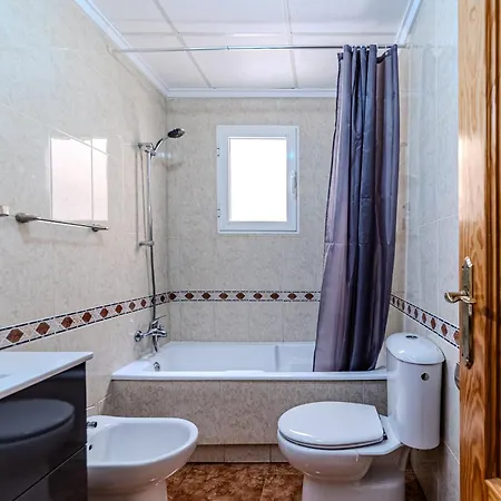 La Plaza Apartment *